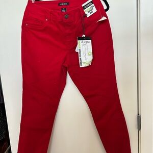 D. Jeans Red Skinny Fit Denim Vibrant Style